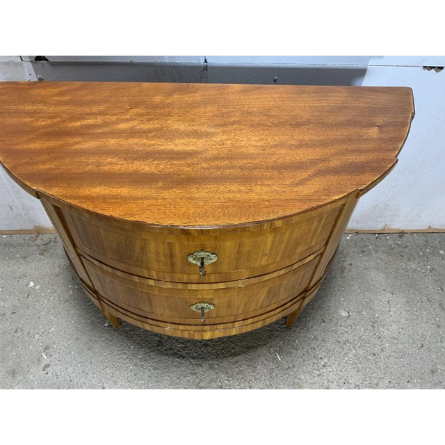 Very beautiful 2-drawer chest of drawers in a semicircular shape, light blonde mahogany veneer, convex drawers, with box,...