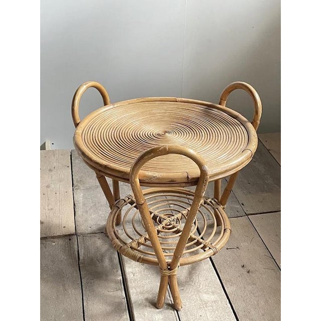 1970s Vintage Sculptural Two-Tier Rattan Side Table with Loop Handles, Japan, 1970s For Sale - Image 5 of 7