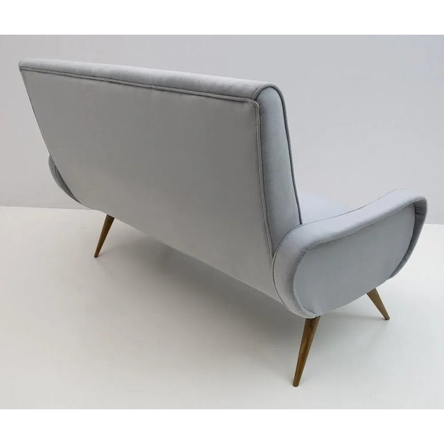 Mid-Century Modern Modern Velvet Sofa in the Style of Marco Zanuso, 1950s For Sale - Image 3 of 10