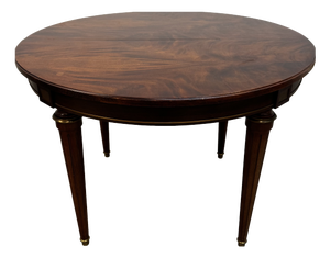 Extendable Round Dining Table in Mahogany and Gilts