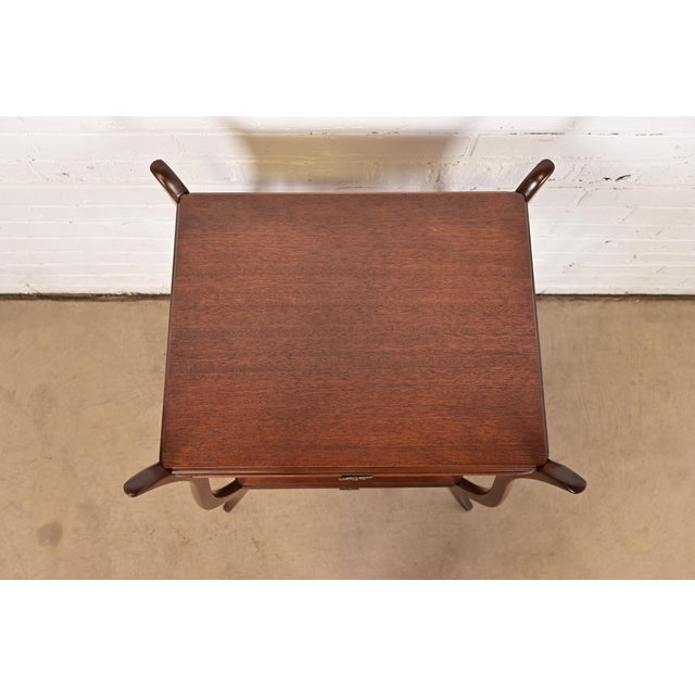 Maslow Freen French Regency Louis XVI Carved Mahogany Nightstand or Occasional Side Table, Newly Refinished For Sale - Image 11 of 15