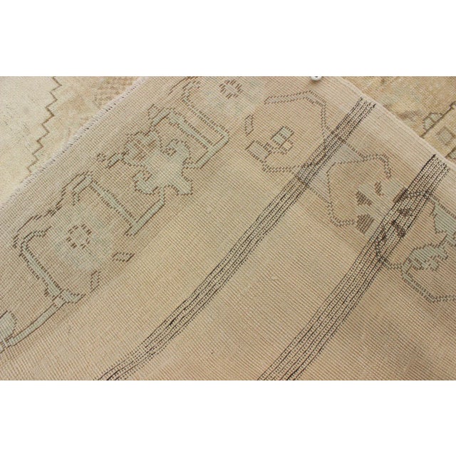 Beige Faded Turkish Oushak Rug With Cream and Brown Central Medallion For Sale - Image 8 of 10