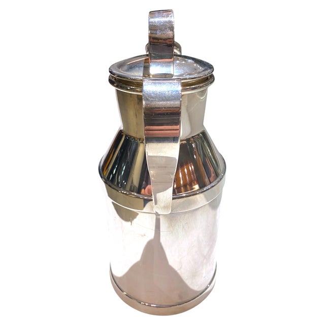 1950s Large Reed & Barton Silver Plated Cocktail Shaker 20th Century in the Form of a Milk Can For Sale - Image 13 of 13