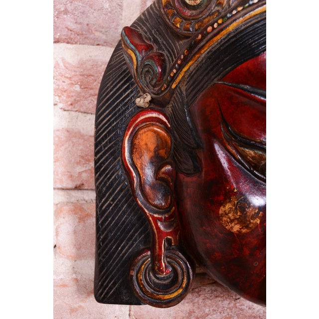 Asian Facial Mask in Lacquered and Painted Wood, 1890s For Sale - Image 4 of 8