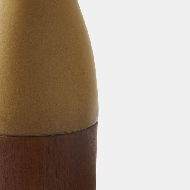 1950s 1950s Matte Olive Stoneware Table Lamp by Gordon & Jane Martz For Sale - Image 5 of 7