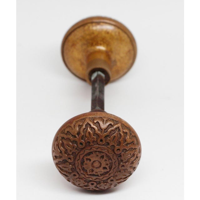 Vernacular 8 Fold Bronze Russell & Erwin Passage Door Knobs For Sale - Image 4 of 5