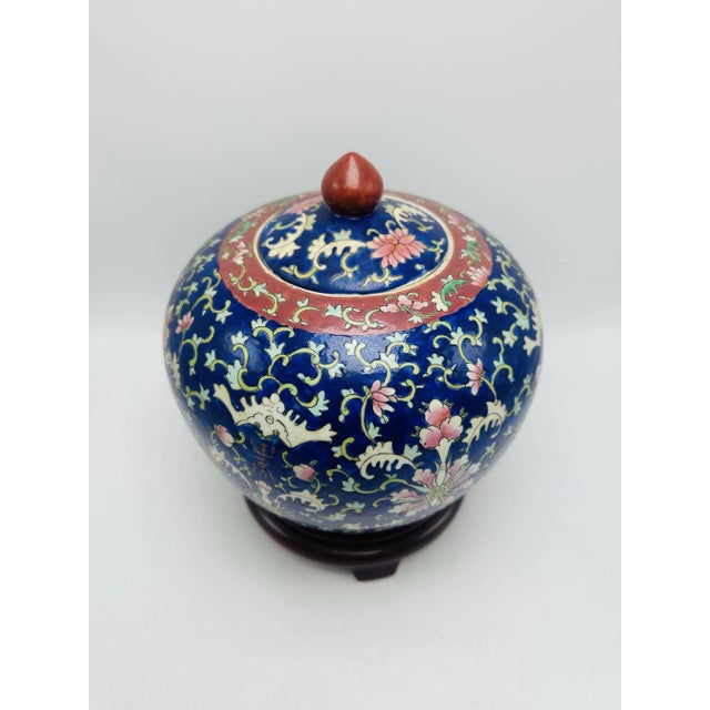 Vintage Chinoiserie Ginger Jar on Stand For Sale In Charleston - Image 6 of 7
