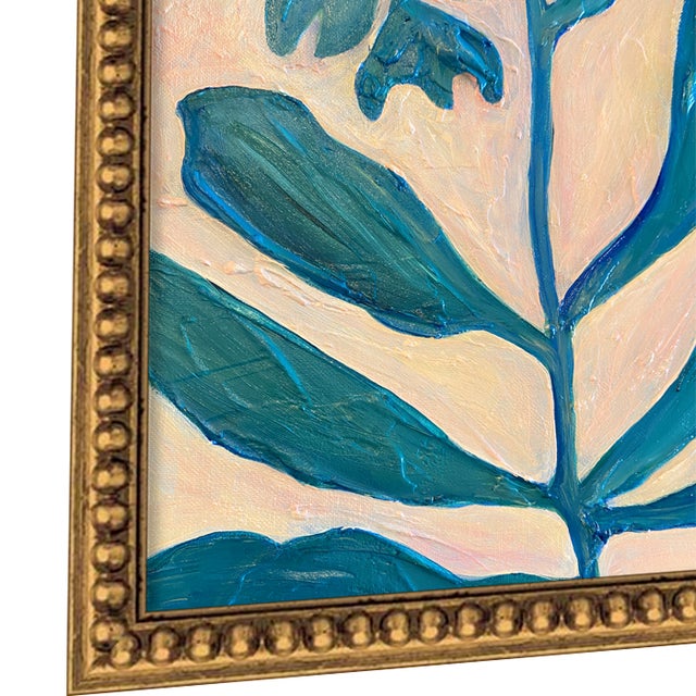 Modern Aqua Stem – Original Oil Painting in Gold Gilded Frame – Modern Botanical Art 13.3" X 13.5" – Artwork by Tatiana Duperault For Sale - Image 3 of 4