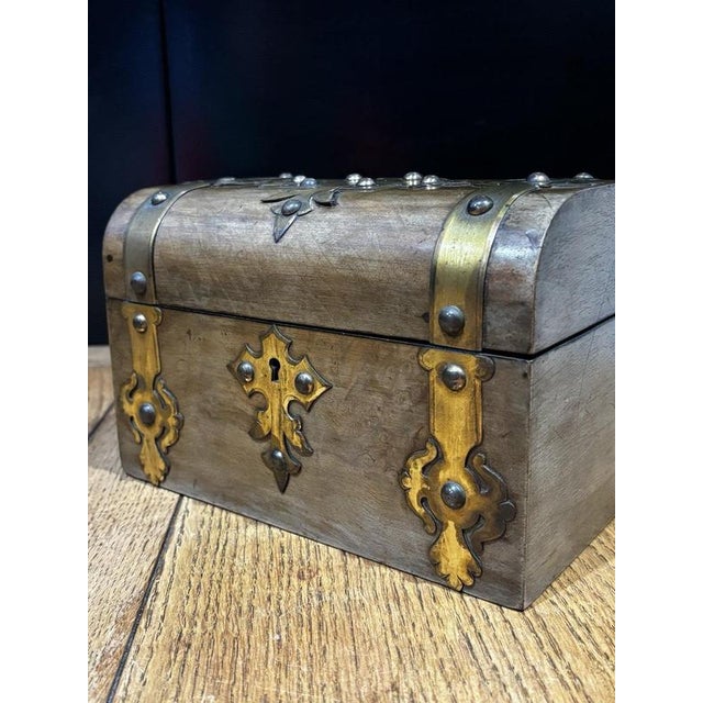 Victorian Brass Decorated Tea Caddy For Sale - Image 4 of 13