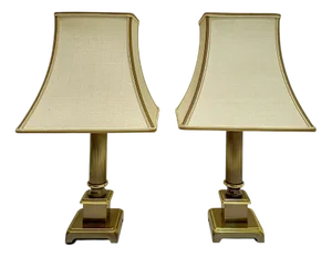 Neoclassic Style Table Lamps in Brass, 1970s, Set of 2