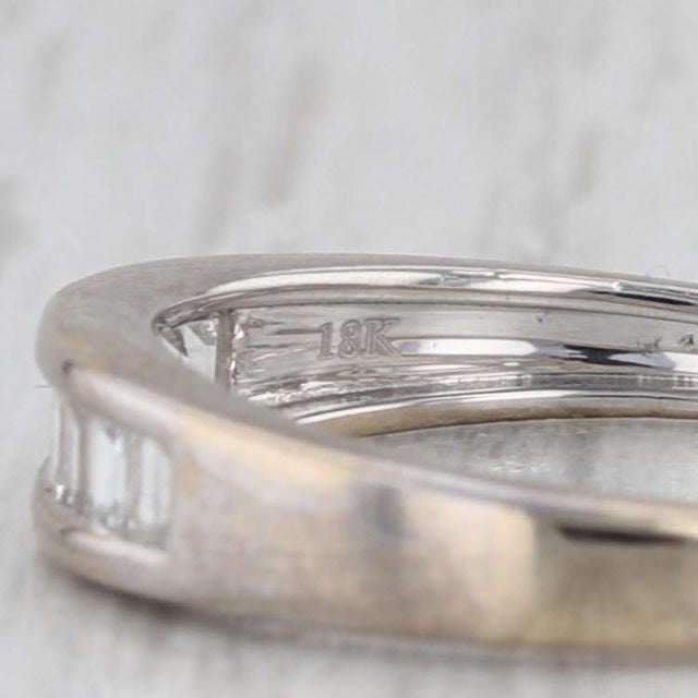 This Tomas Rae ring comes with a certificate of authenticity. Gemstone Information: - Natural Diamonds - Total Carats -...