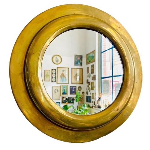 Vintage Round Mirror in Brass, 1960s For Sale - Image 3 of 5
