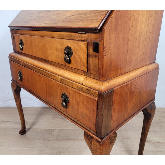 Vintage Walnut Writing Bureau from Denby & Spinks, 1940s For Sale - Image 14 of 18