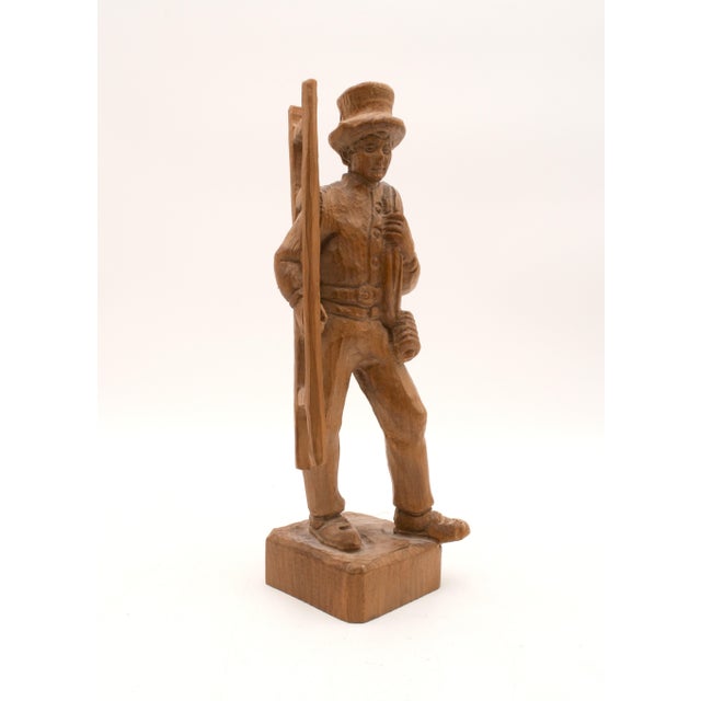 Age: Approx: 30 Years Old Details: Fine Carved Details UPS $20 Condition: Excellent Original Finish & Condition Size: 5w x...