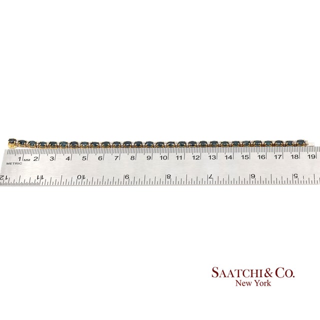 18k 750 Yellow Gold Natural Diamond and Blue Sapphire Tennis Bracelet For Sale - Image 13 of 13