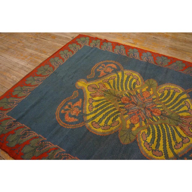 Early 20th Century Irish Donegal Arts & Crafts Carpet 5'7" x 7'9" - 170 x 296