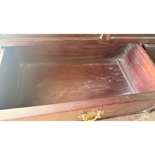 Late 20th Century Georgian Style Mahogany Linen Press Armoire With Pierced Fretwork & Cabriole Legs (Two-Piece) For Sale - Image 12 of 13