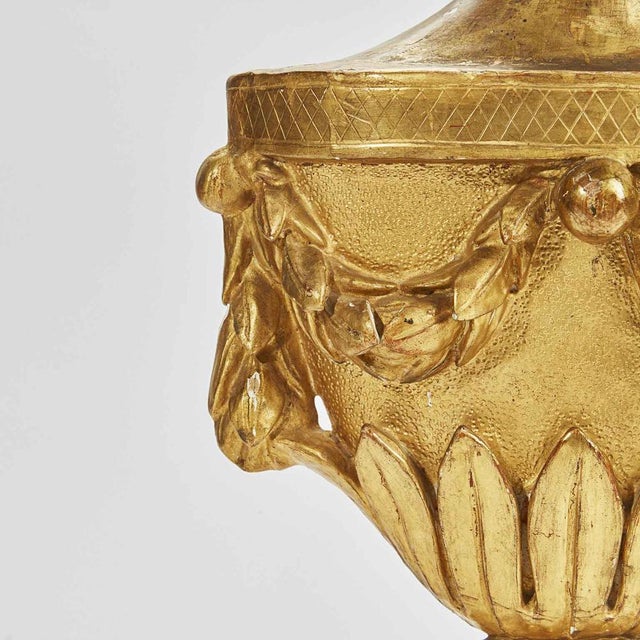 Traditional 18th Century Empire Golden Wall Lamp For Sale - Image 3 of 5