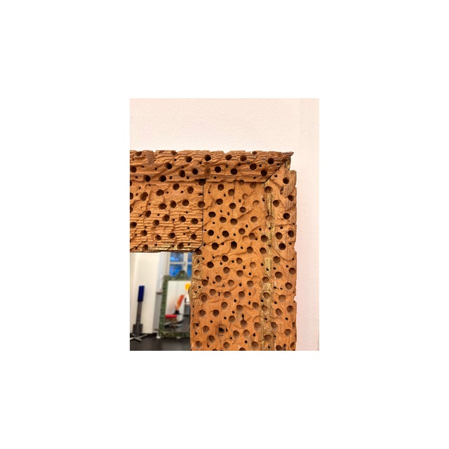 Urano Palma Mirror with Sculpted and Carved Frame, 1980 For Sale - Image 4 of 6