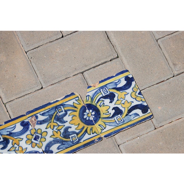 17th Century Portuguese Floral Border Tiles Set of 10 Blue, Yellow & White Antique For Sale - Image 11 of 12