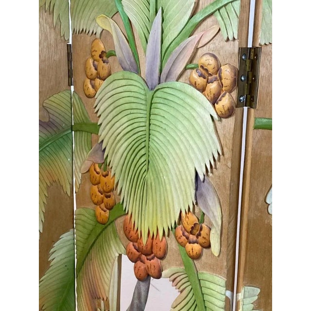 Colorful Tropical Birds Amongst Exotic Foilage Painted & Carved Wood Room Screen For Sale In Philadelphia - Image 6 of 10