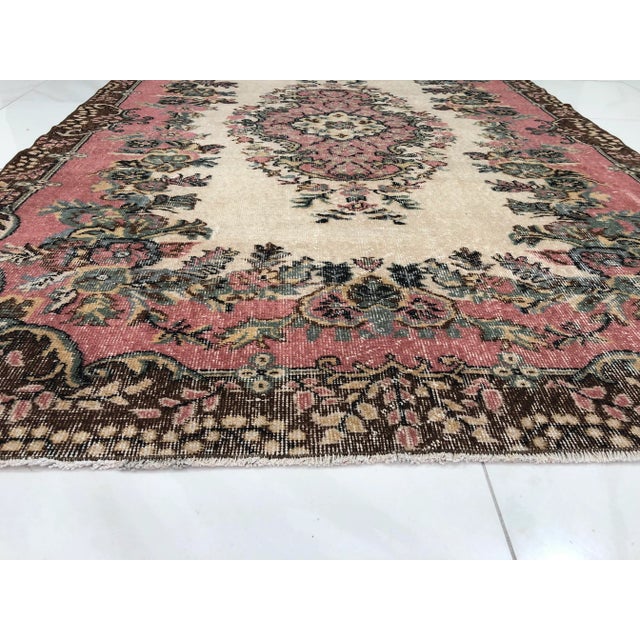 1970s Vintage Floral Design Turkish Handmade Rug - 5′6″ × 8′6″ For Sale - Image 9 of 11
