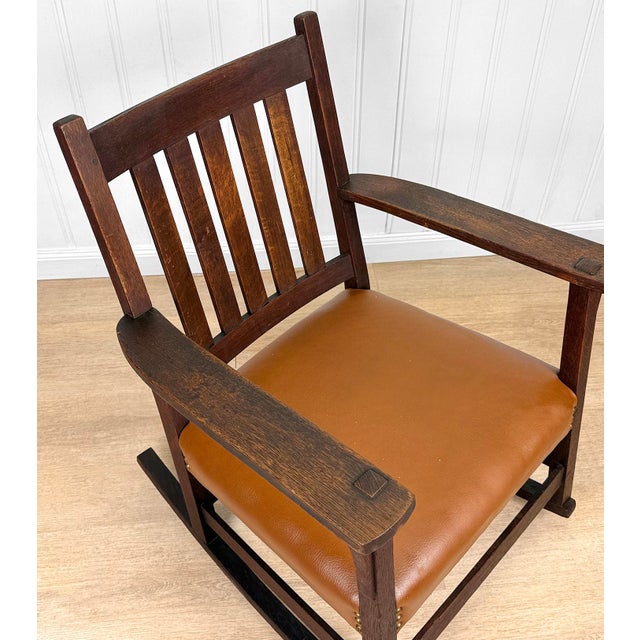 Wood Antique Arts & Crafts Quartersawn Oak Rocking Chair For Sale - Image 7 of 15