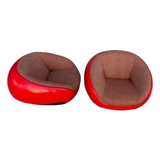 Mario Sabot Pod Chairs, Fiberglass & Upholstered, Mid-Century Modern For Sale