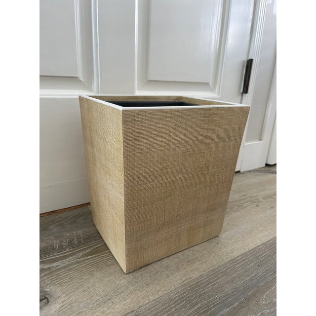 For when the bath needs to be a sanctuary of comfort, introduce our new abaca-resin collection. Soft color combinations...