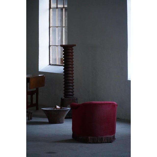 Vintage Danish Curved Lounge Chairs in Deep Red Velvet with Fringes, 1940s, Set of 2 For Sale - Image 9 of 18