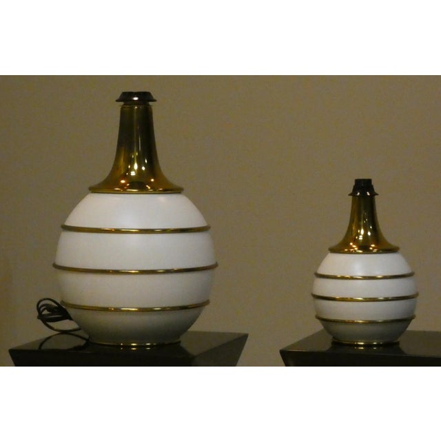 Mid-Century Modern Hollywood Regency Table Lamps with Brass Details by Tommaso Barbi, Italy, 1970s, Set of 2 For Sale - Image 3 of 18