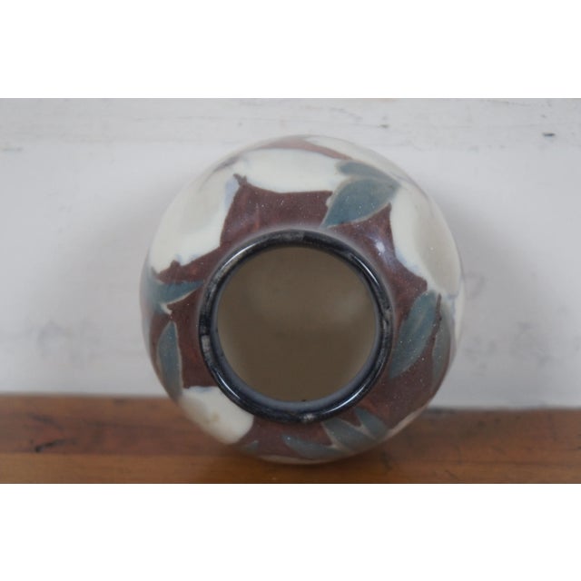 1944 Mid-Century Rookwood Pottery Jens Jensen Floral Porcelain Bud Vase For Sale - Image 4 of 12