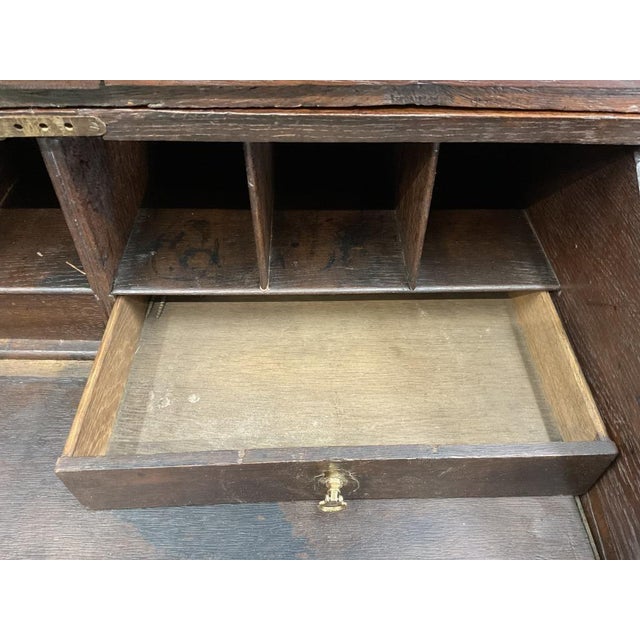 18th Century English Georgian Oak Secretary Bureau Bookcase For Sale - Image 10 of 16