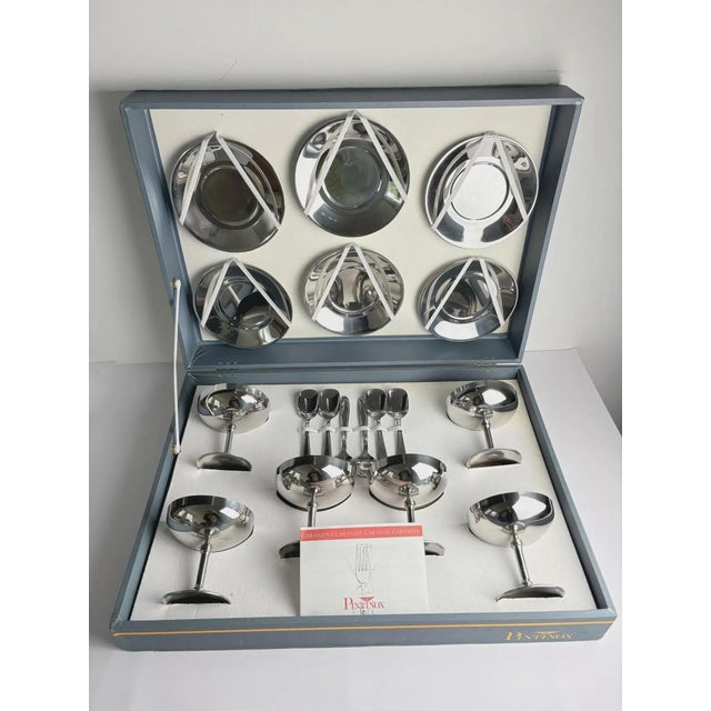 Vintage Italian Stainless Steel Dessert Coupe Set, 1980s, Set of 18 For Sale - Image 7 of 8