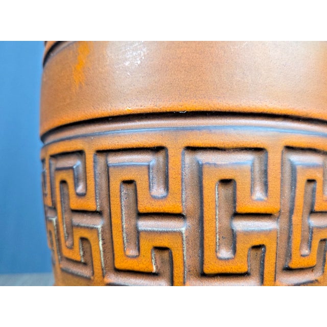 1960s Large Orange Dimensional Ceramic & Brass Mid Century Table Lamp For Sale - Image 9 of 18