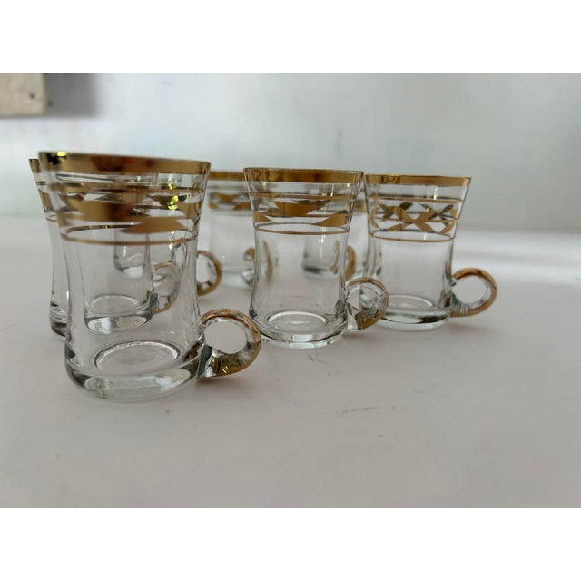 1960s 1960s Mid Century Modern Gold & Clear Leaf Design Shot Glasses - Set of 7 For Sale - Image 5 of 5