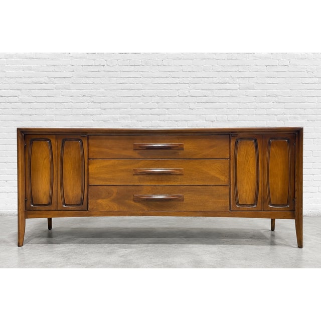 Mid-Century Modern Mid Century Modern Walnut Credenza | Long Dresser by Broyhill Premier, C. 1960's For Sale - Image 3 of 15