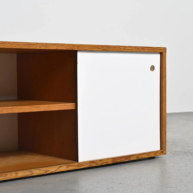 Mid-Century Modern End Table by Pierre Guariche for La Plagne, 1965 For Sale - Image 3 of 14