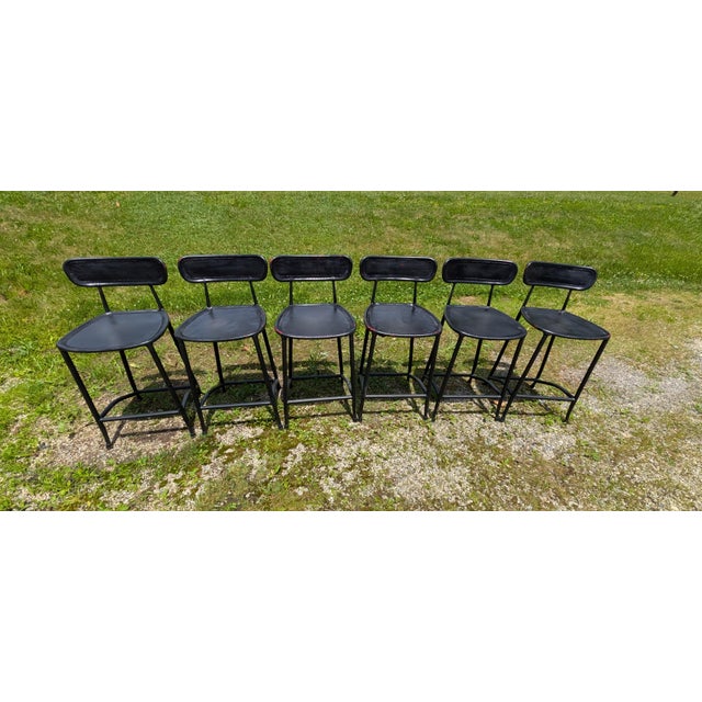 Vintage Set of 6 Black Leather Seats Bar Stools 1970s Mid Century Modern A vintage set of six black leather seats bar...