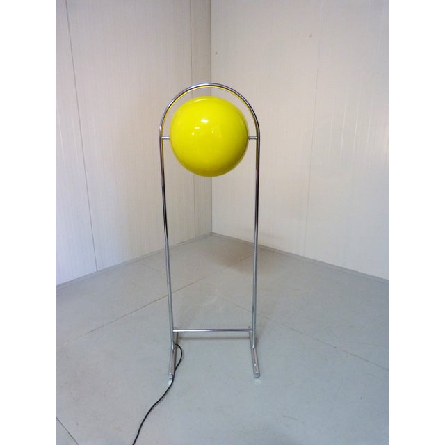 Yellow Flowerpot Floor Lamp in the style of Panton, 1960s For Sale - Image 15 of 18