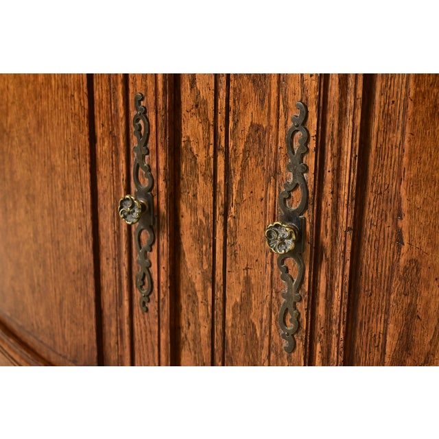 Wood Minton Spidell French Provincial Louis XV Carved Oak Sideboard or Bar Cabinet For Sale - Image 7 of 15