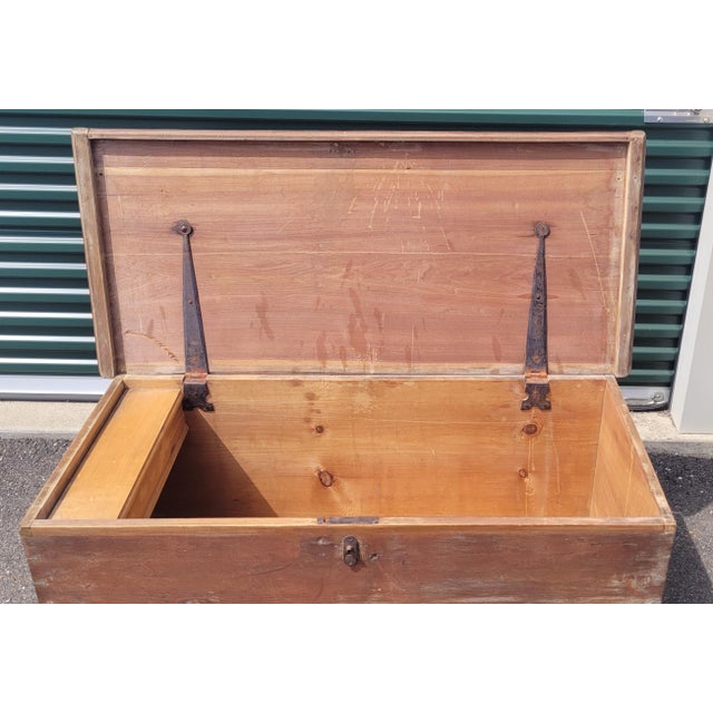 Tan Late 18th Century American Chippendale Blanket Chest For Sale - Image 8 of 18