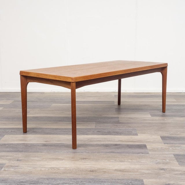 Vintage Teak Coffee Table by Henning Kjærnulf for Vejle Mobelfabrik, 1960s For Sale - Image 13 of 14