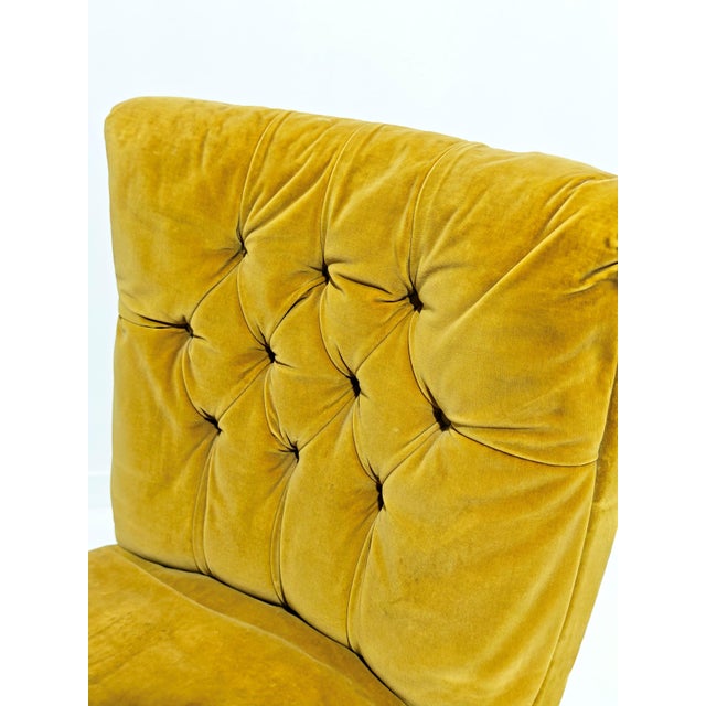 Italian Velvet Chair with Capitonné Workmanship, 1950s For Sale - Image 9 of 10