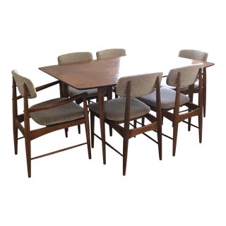 Danish Mid-Century Modern Dining Set- 7 Pieces For Sale