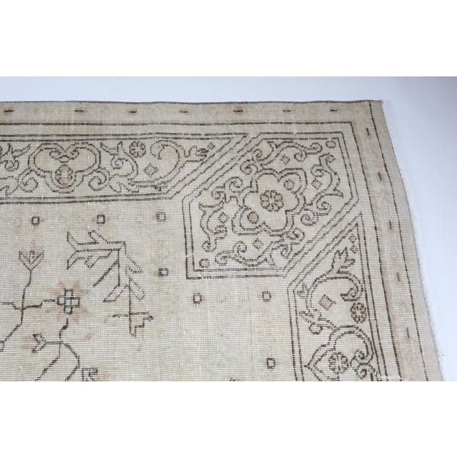 Vintage Turkish Oushak Rug With Minimal Medallion Design in Soft Neutrals -6' 2'' X 9' 11'' For Sale - Image 10 of 13