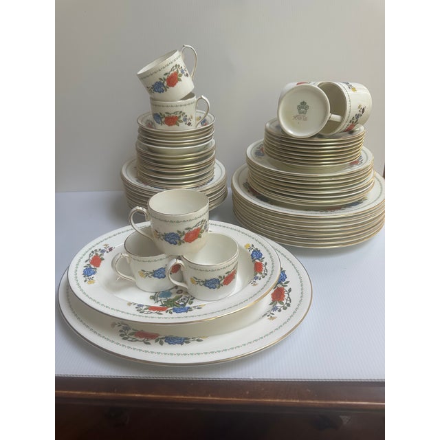 Vintage 1960 Aynsley and Sons England Hand Painted "Famille Rose" 56pc Dinner Set for 8 For Sale - Image 15 of 18