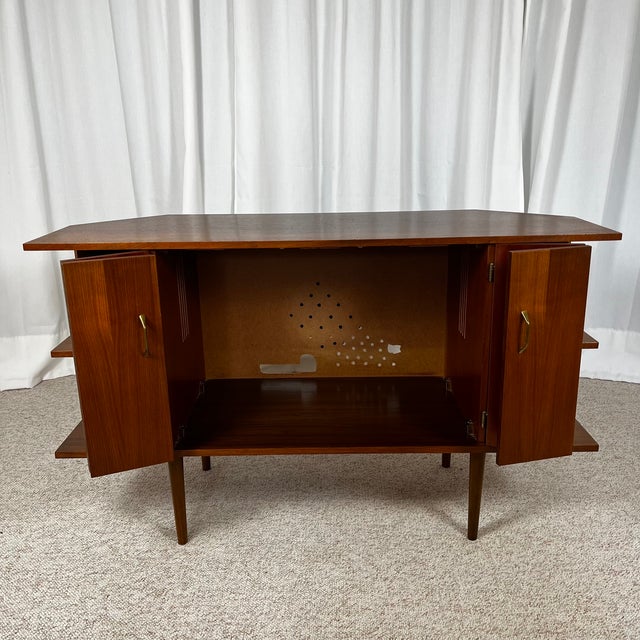 Mid-Century Modern Mid-Century Modern Buffet Bas en Placage Teck, 1960s For Sale - Image 3 of 18