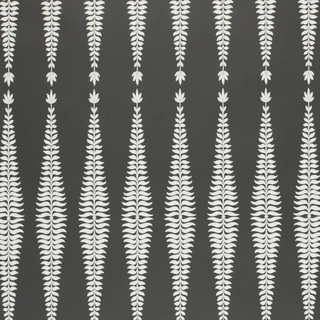 This listing is for a wallpaper sample only. If you'd like to purchase this wallpaper, please click here:...