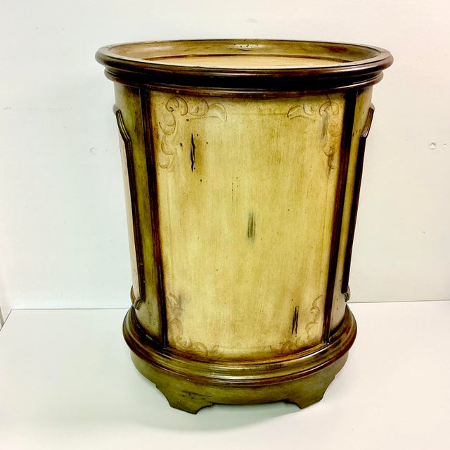 1980s Vintage Boho Chic Italian Maitland-Smith Style Hand Painted Oval Side Table Cabinet For Sale - Image 12 of 18